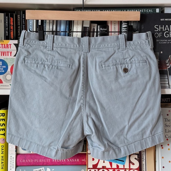 J. Crew | 32W | 5" Shorts - Picture 3 of 7